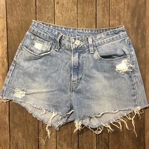 Levi’s High-Waisted Jean Shorts